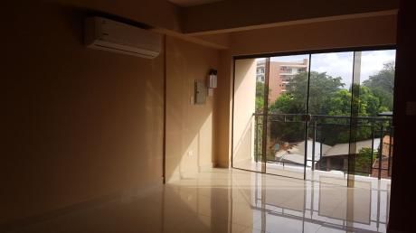 Se Alquila Departamento De 2 Dormitorios En B° Jara