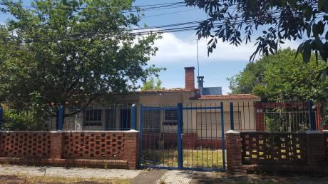 A Metros Del Mar Excelente Ubicación