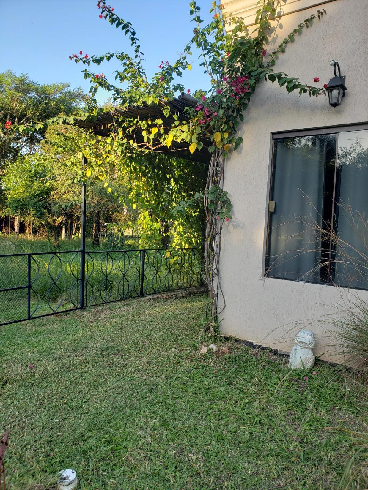 Casa en venta en Ypacaraí — foto 2