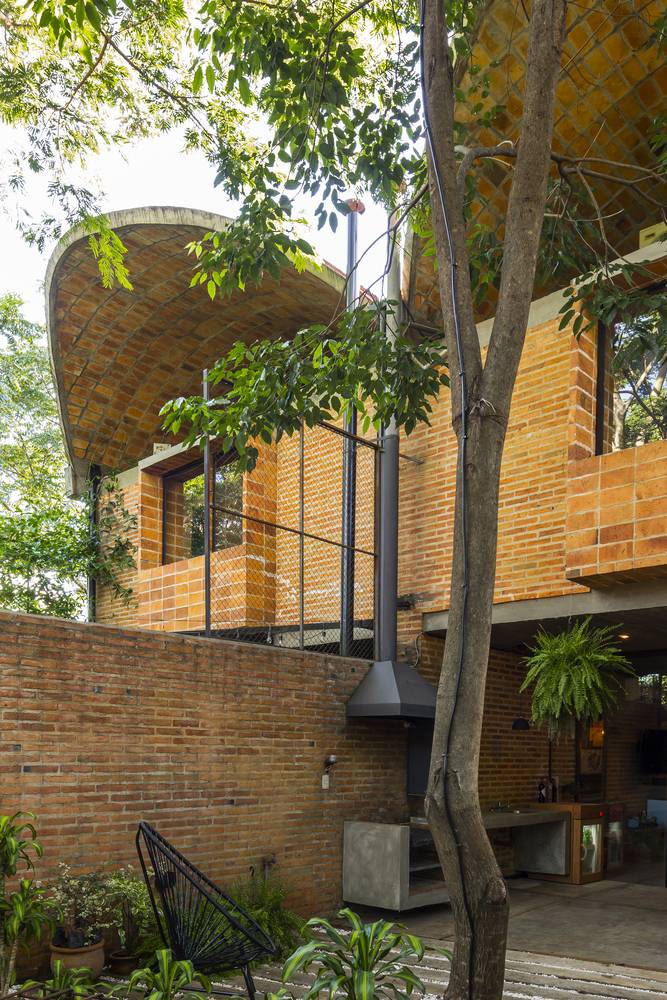 ALQUILO DUPLEX EN LUQUE A 400M DE LA CONMEBOL — foto 2