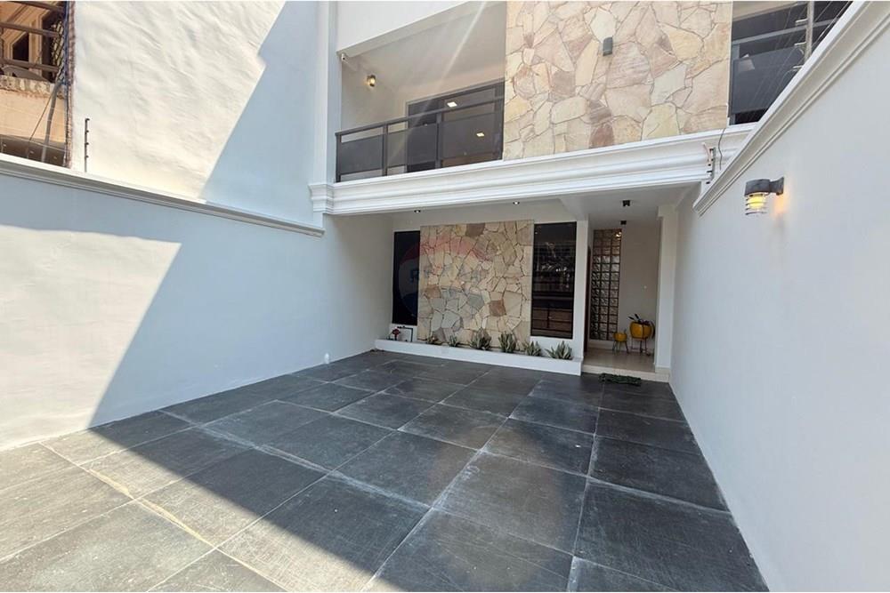 AMPLIO DUPLEX EN VENTA — foto 2
