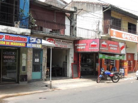 Zona Mercado 4 - Sobre Avda. Rodriguez De Francia Casa Antigua