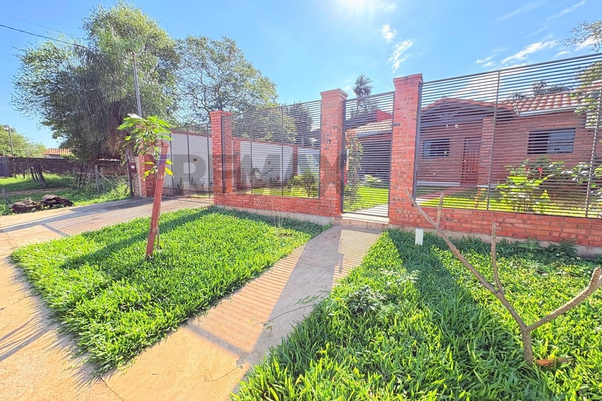 VENDO CASA EN MARIANO ROQUE ALONSO — foto 2