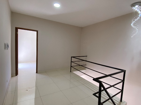 ALQUILO DUPLEX EN YCUA DURE LUQUE — foto 2