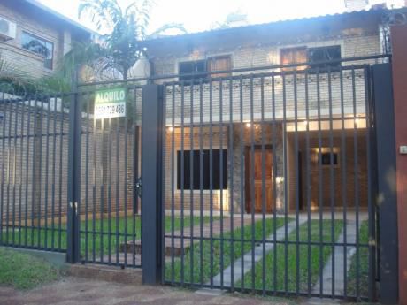 Hermoso Duplex De 3 Dormitorios En Lambare - Zona Super El Pueblo