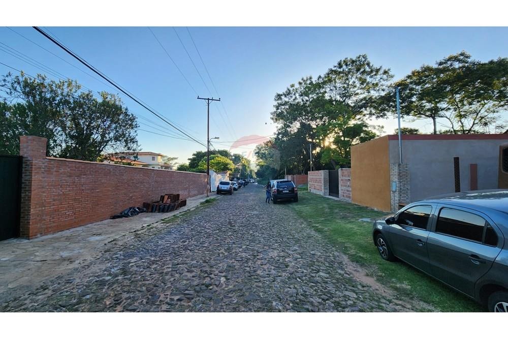 En Venta Casa frente al Hotel Los Alpes - Sanber — foto 2