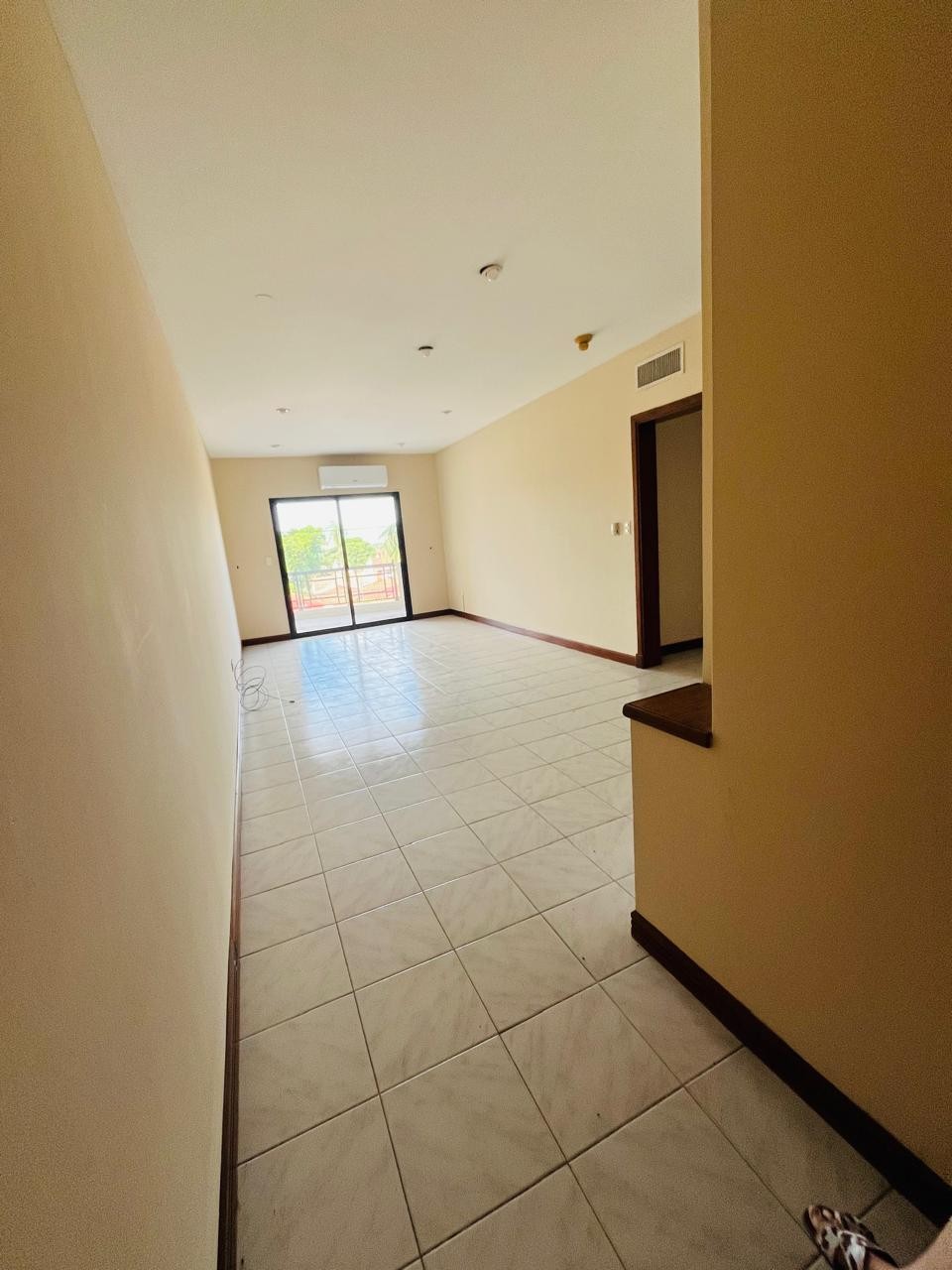 EN VENTA DEPARTAMENTO DE 3 DORMITORIOS EN BARRIO HERRERA-ASUNCION — foto 2