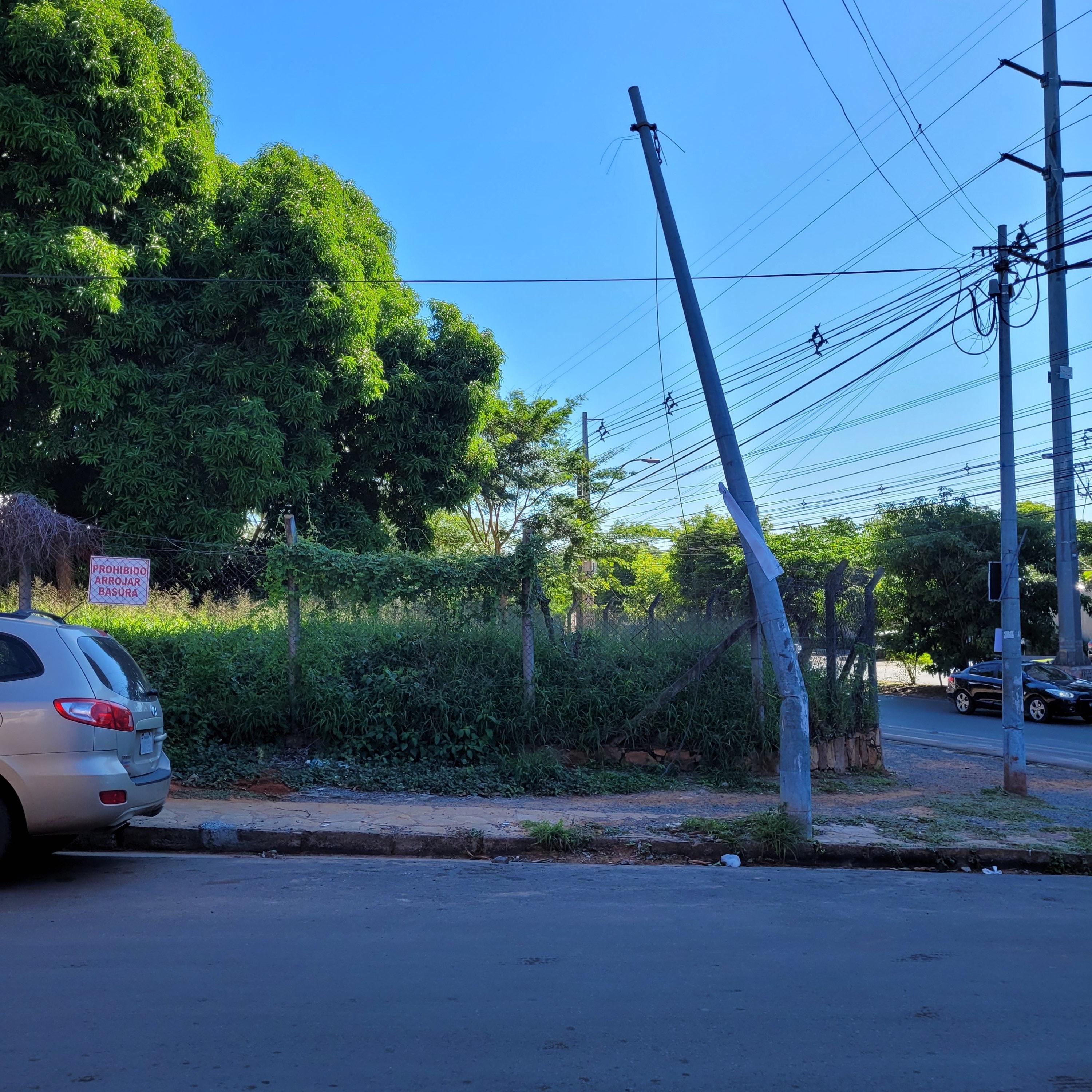 Alquilo o vendo Terreno S/ Avda 1er Pte En Esquina,zona Comercial — foto 2