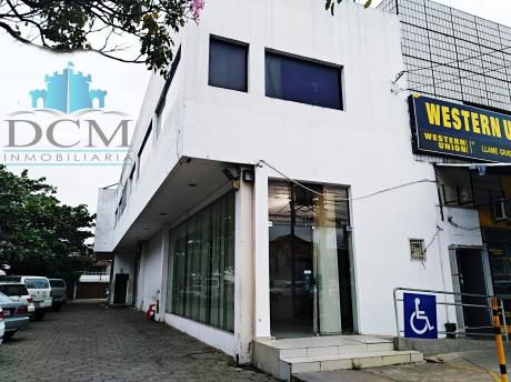 Local Comercial En Alquiler