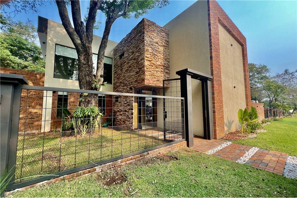 VENDO CASA A ESTRENAR EN SAN BERNARDINO TOTALMENTE AMOBLADA — foto 2