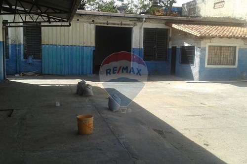 VENDO PROPIEDAD SOBRE EUSEBIO AYALA ASUNCION — foto 2