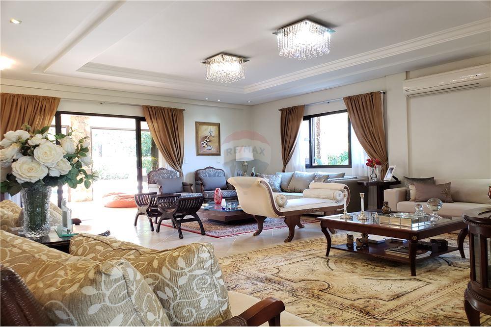 EN VENTA RESIDENCIA EN EL PARANÁ COUNTRY CLUB — foto 3