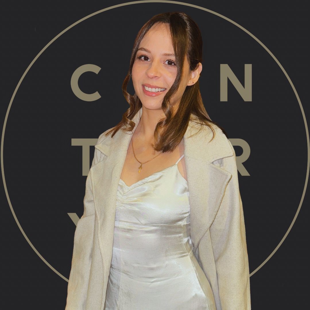 Kathia Hurtado - C21 Deluxe