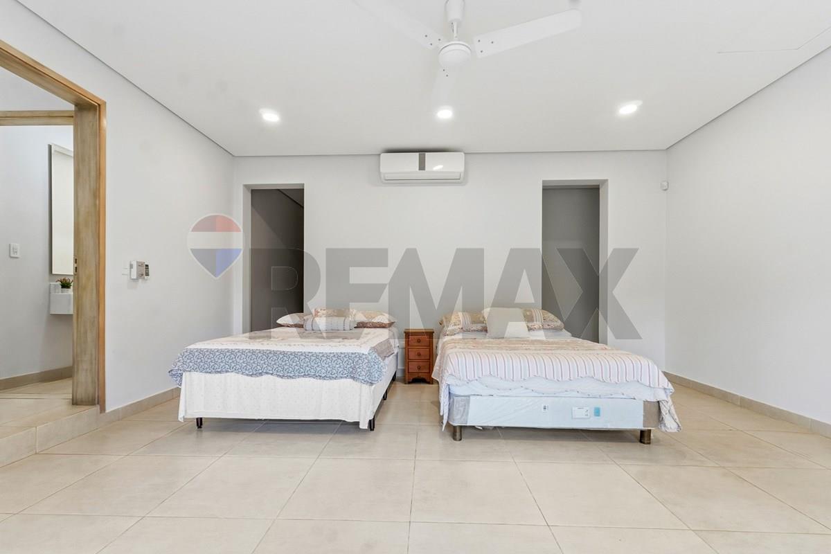 Exclusiva propiedad Amoblada, San Bernardino, Paraguay — foto 3