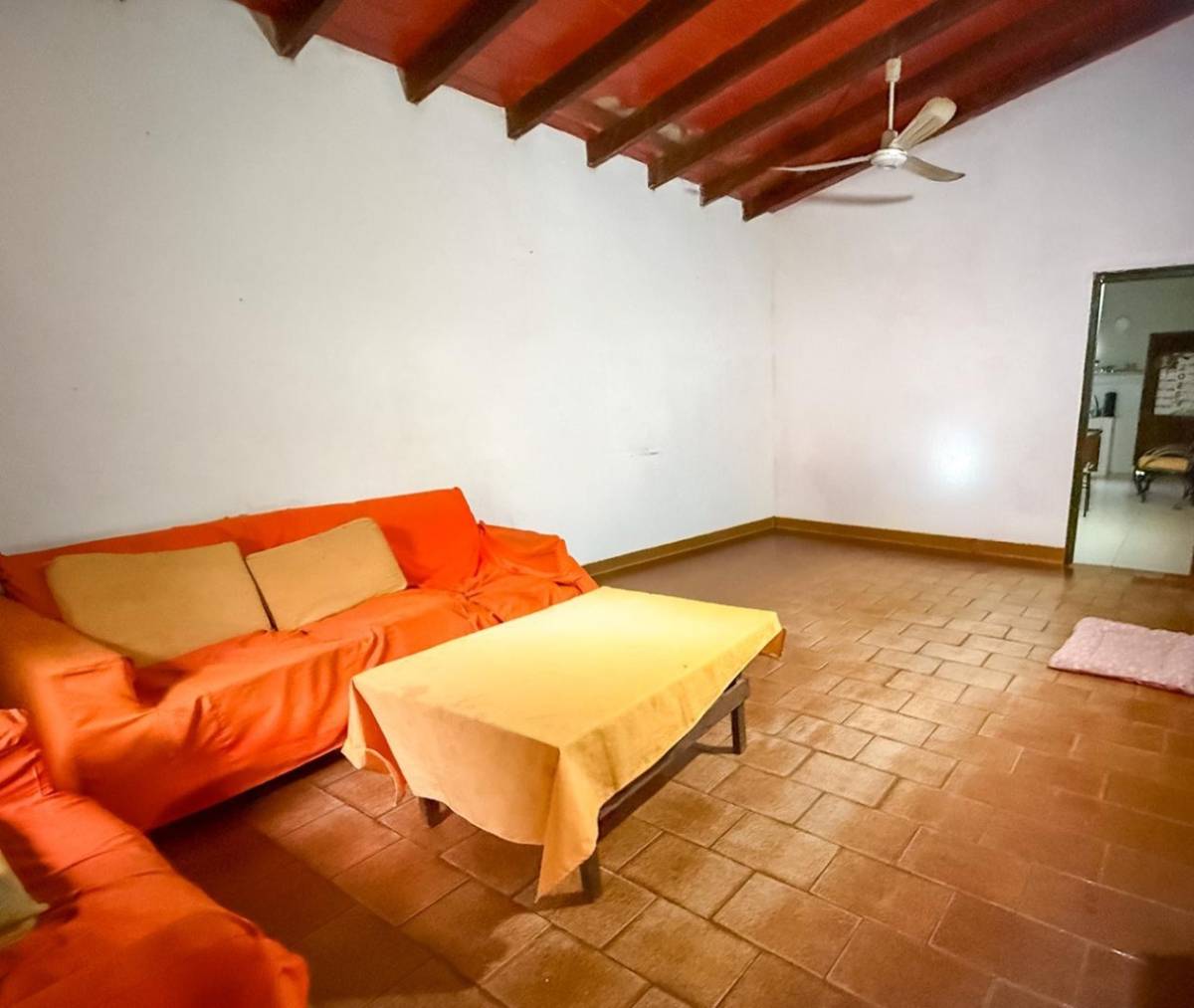 Casa con amplio patio en terreno de 360 m² – Ideal para ampliar o invertir — foto 2