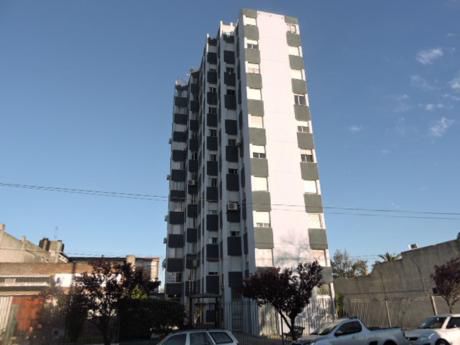 Apartamento De Dos Dormitorios