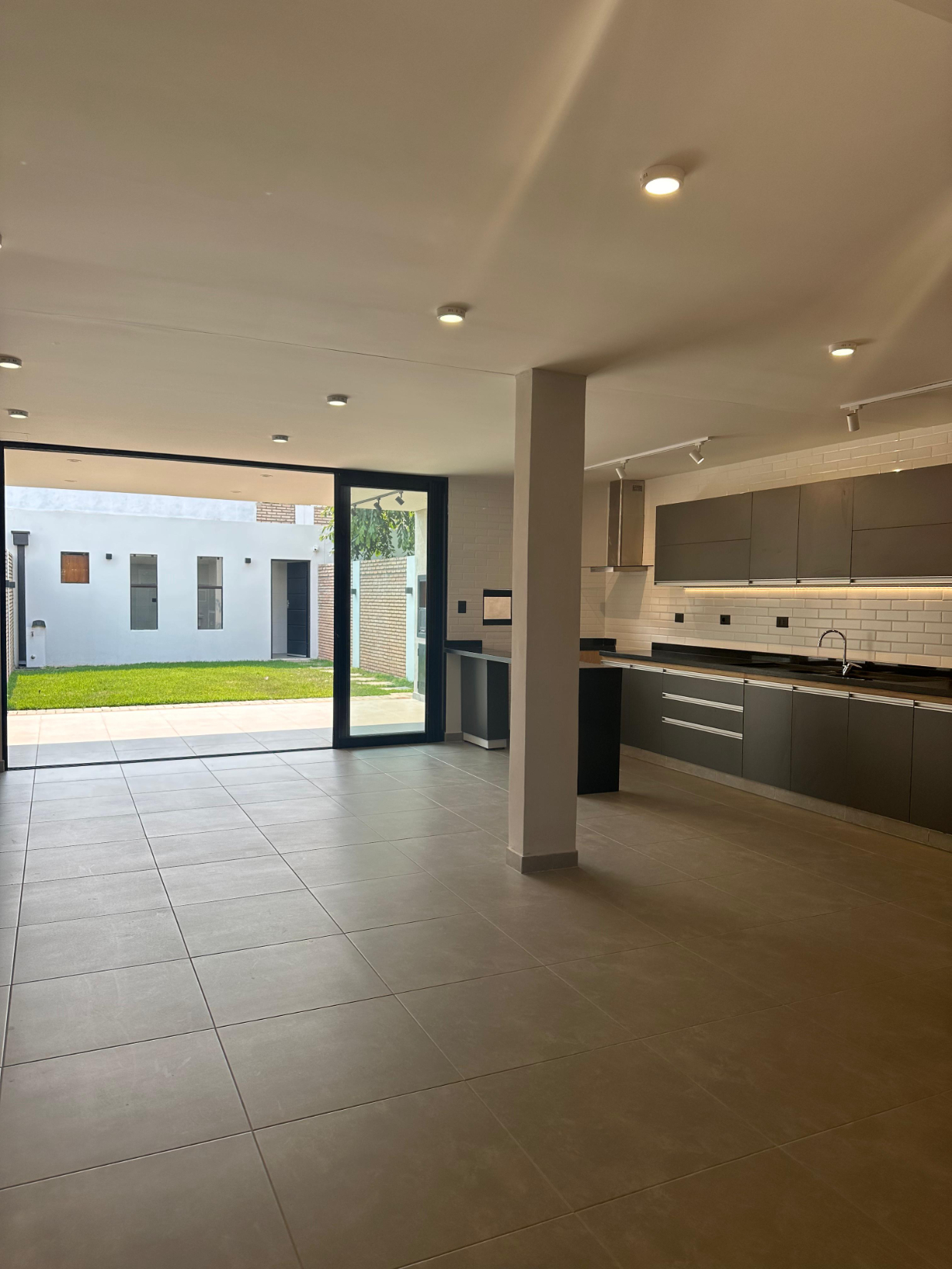 ALQUILO DUPLEX ZONA RAKIURA — foto 3
