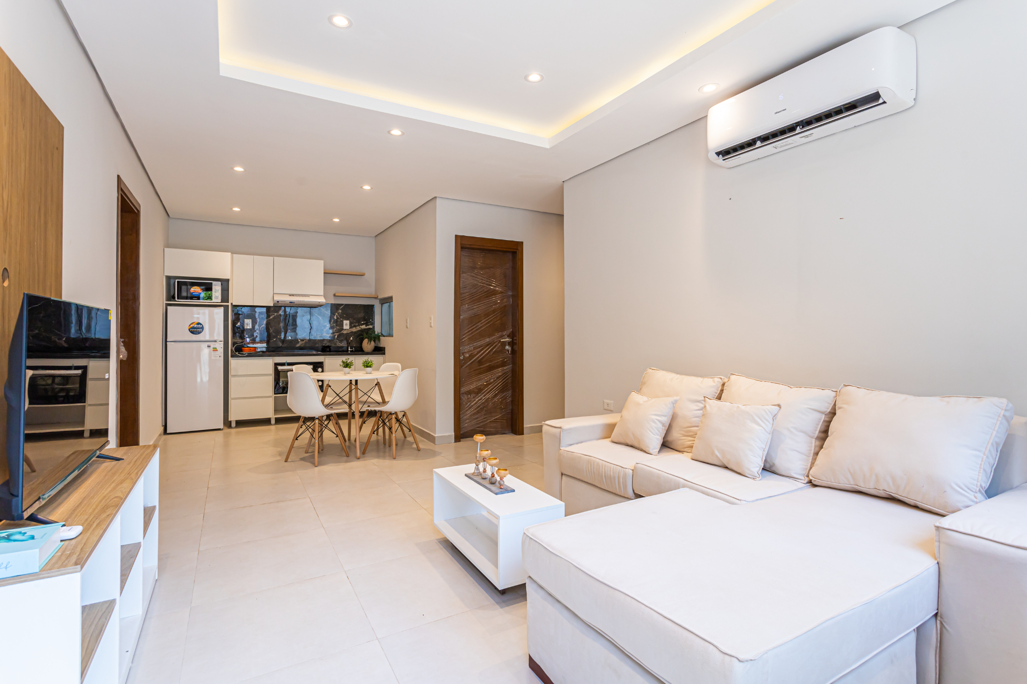En Venta Casa De 2 Dormitorios En Barrio Cerrado De Luque — foto 2