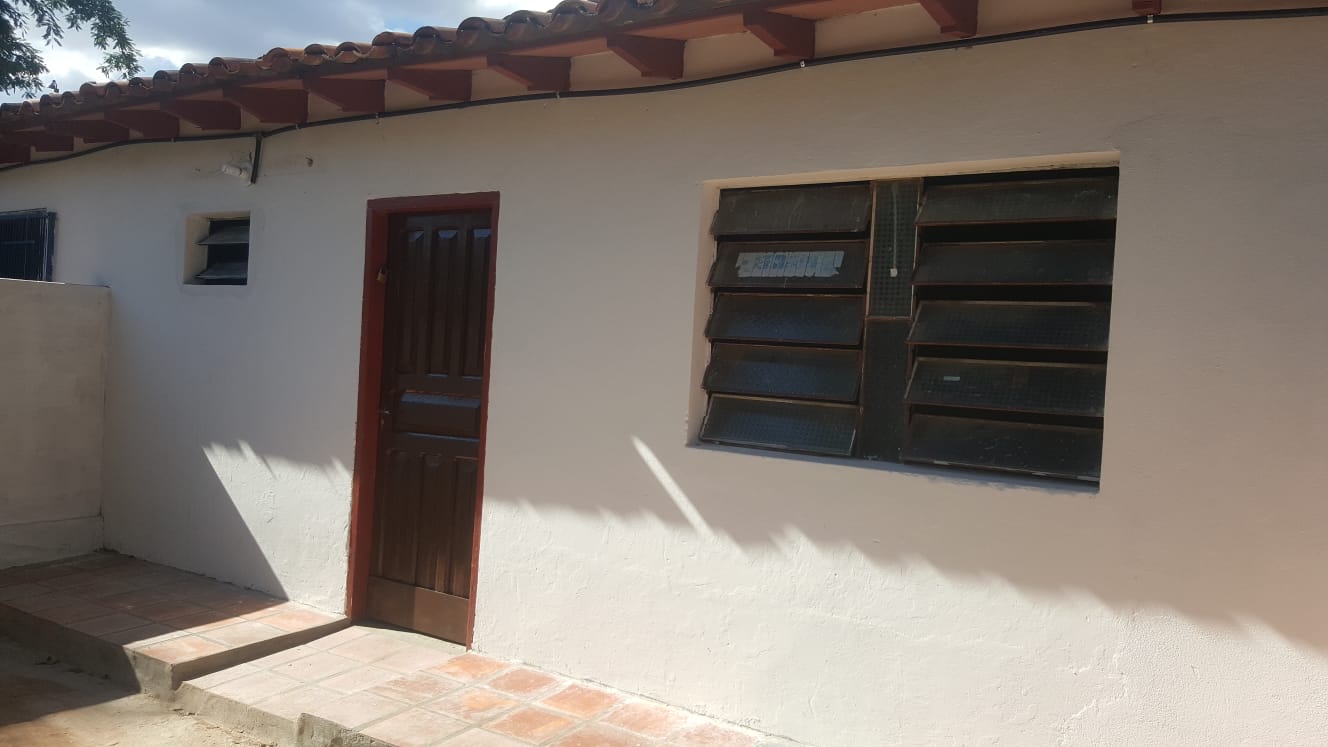 EN VENTA CASA EN ÑEMBY — foto 2