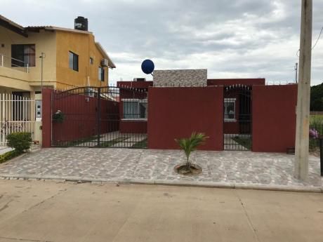 Hermosa Casa Zona Norte Urba Akualand