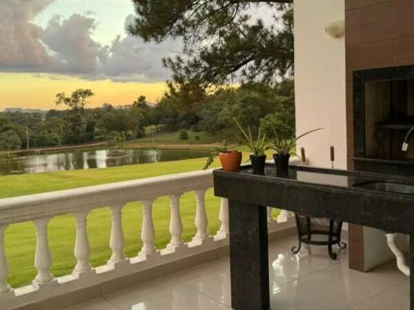 VENDO HERMOSA CASA EN EL PARANA COUNTRY CLUB — foto 3