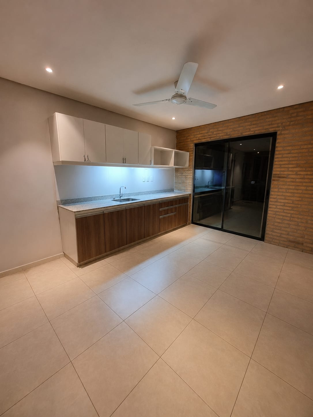 Alquiler Chalet Dos Habitaciones, condominio Ñemby — foto 3