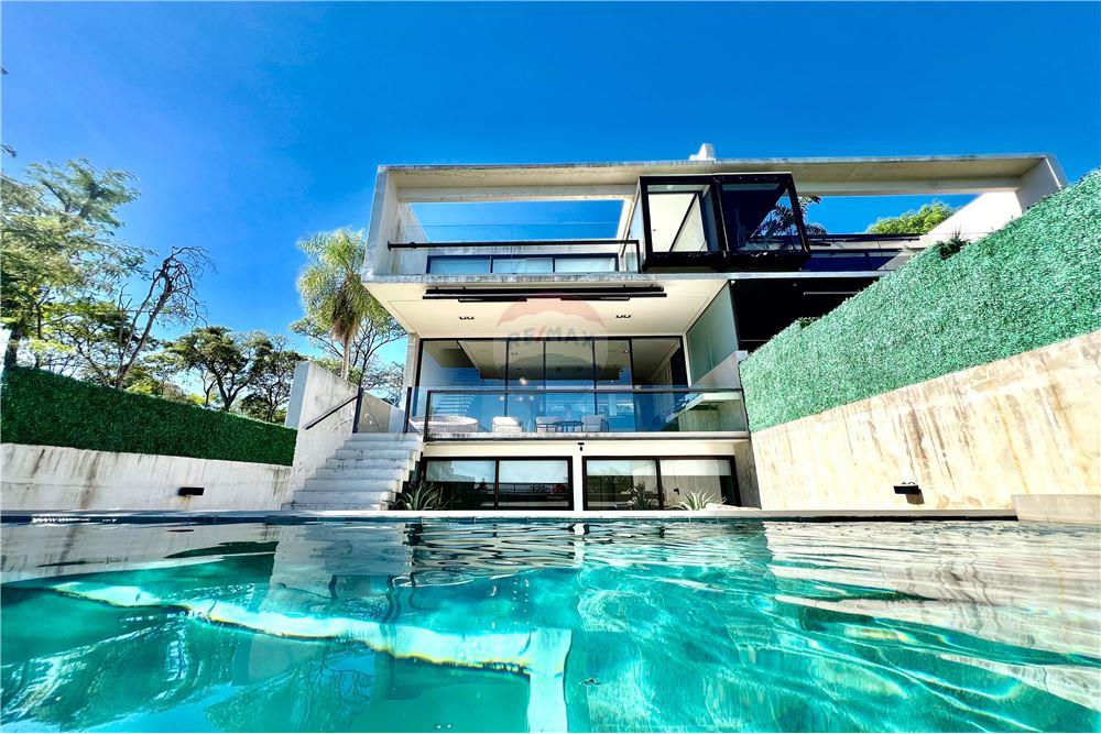 VENDO CASA LUJOSA EN SAN BERNARDINO — foto 2