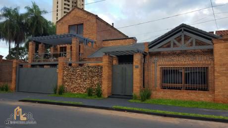 Vendo Residencia - Zona Santa Teresa