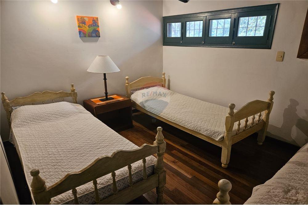 Casa de Verano - Alquiler - San Bernardino, Paraguay — foto 2