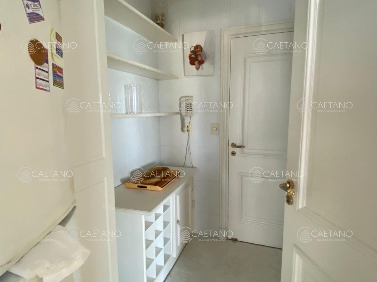 Alquiler Primera Linea Playa Mansa 3 dormitorios los mejores amenities! · Foto 12