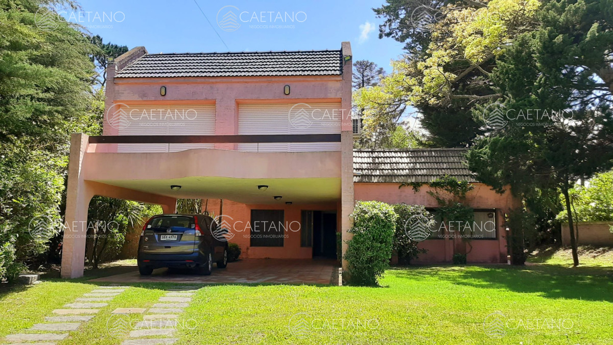 Departamento en alquiler bajo precio de mercado en Playa Mansa