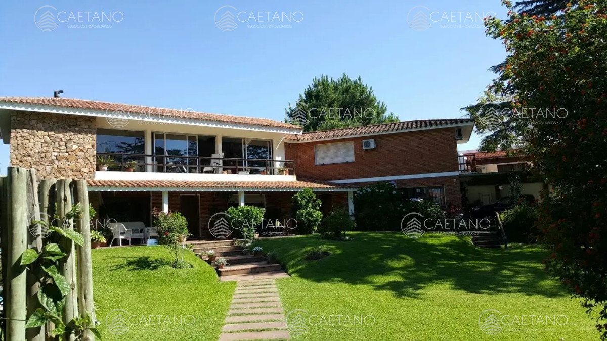 Alquiler espectacular casa en zona cantegril · Foto 1