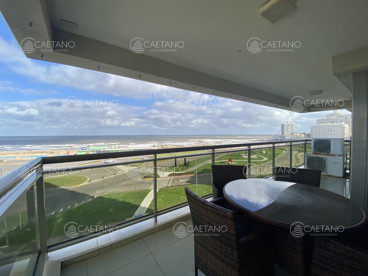 Apartamento en venta en Playa Brava