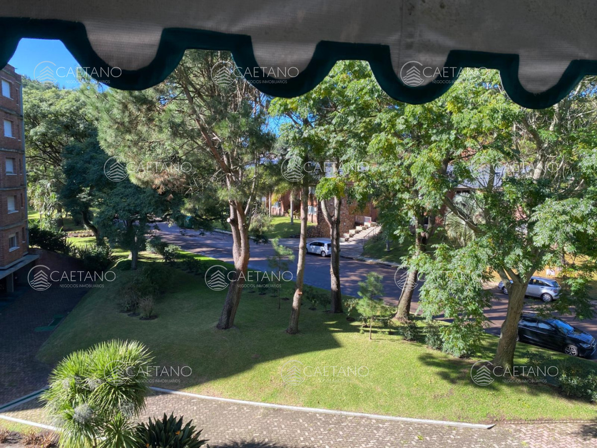 Apartamento en venta en Cantegril