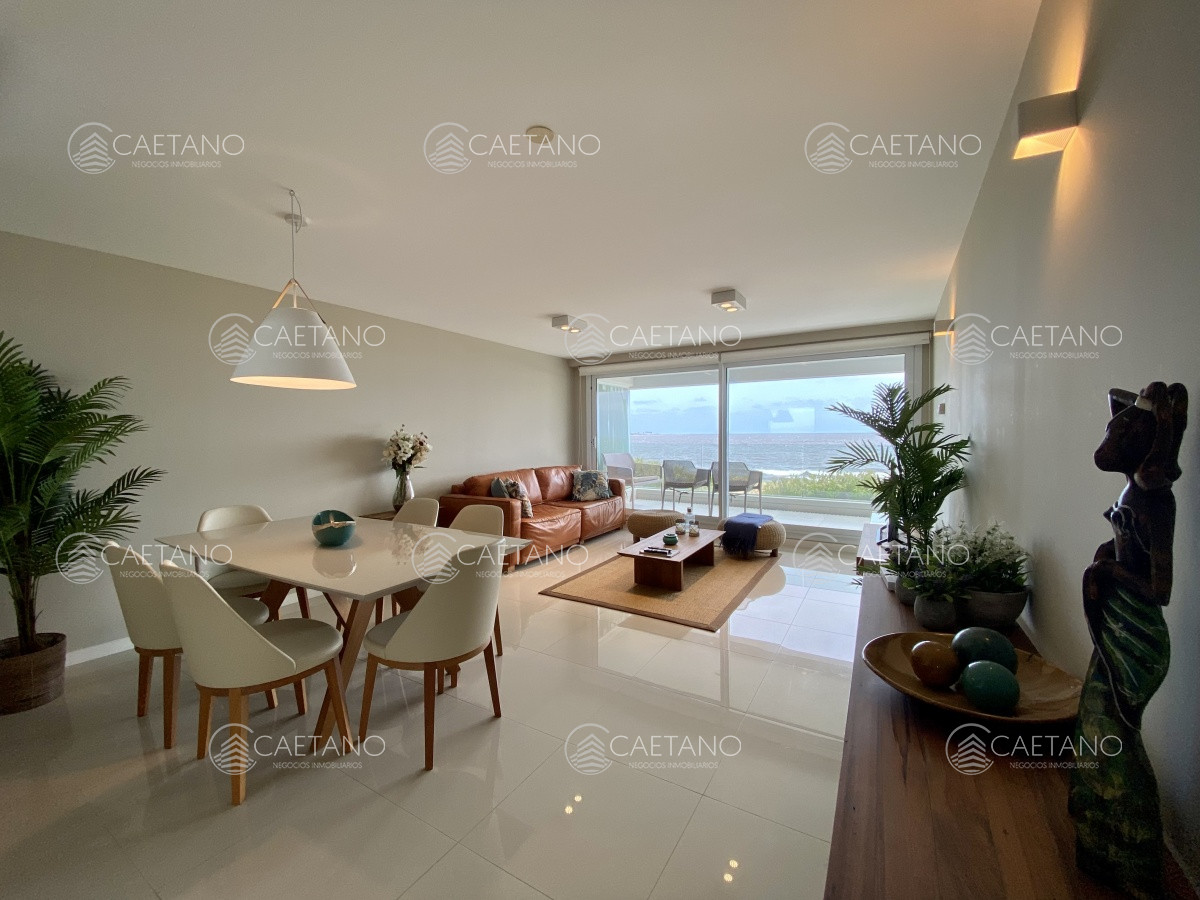 Apartamento en venta en Playa Mansa