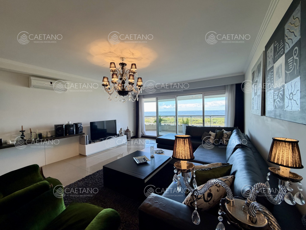 Apartamento en alquiler en Playa Brava