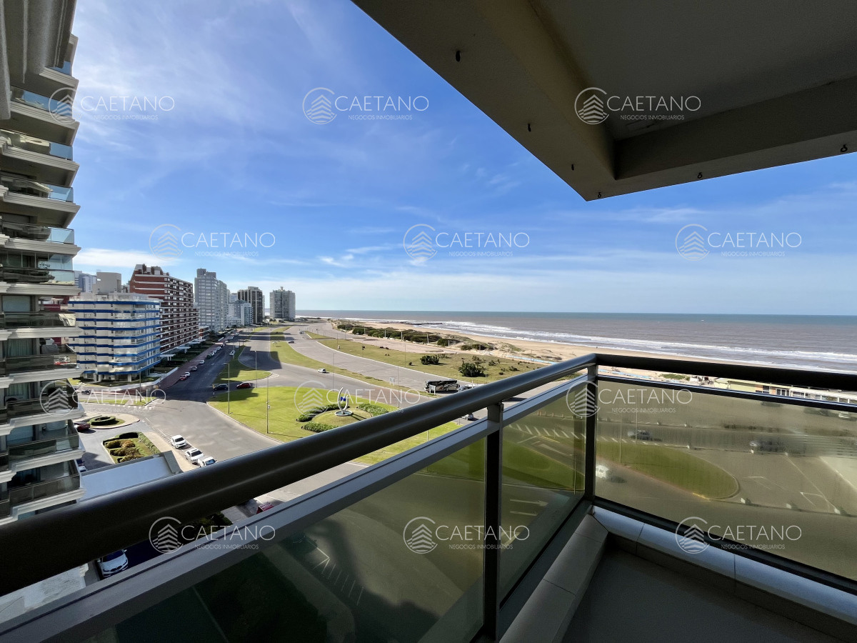 Apartamento en alquiler en Playa Brava