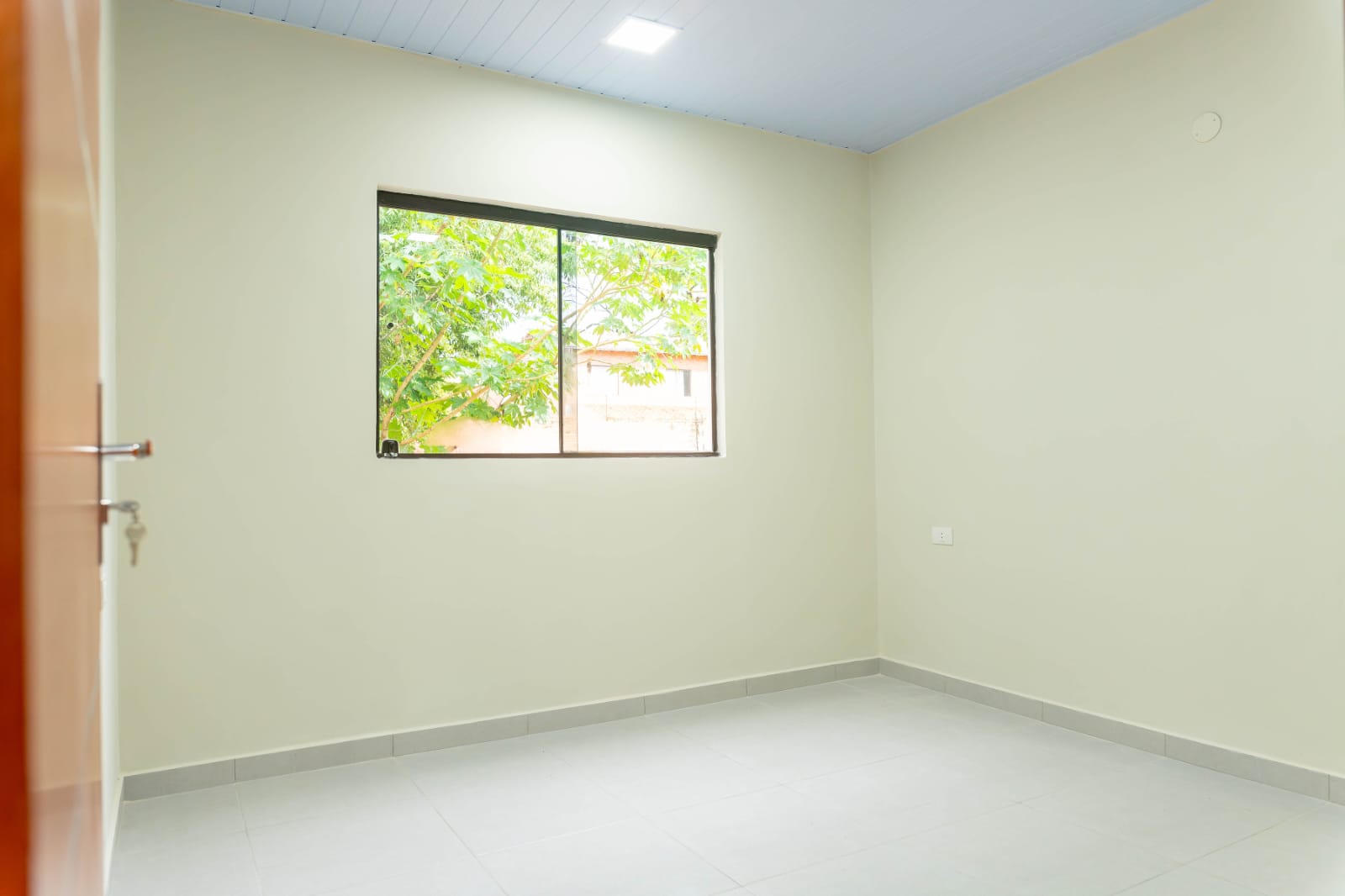 Casa de 2 habitaciones Marambure luque — foto 2