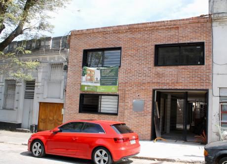 Lindo Apartamento Al Frente A Estrenar De Un Dormitorio, Patio Y Parrillero!