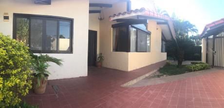 En Venta Hermosa Casa En El Barrio Remanso