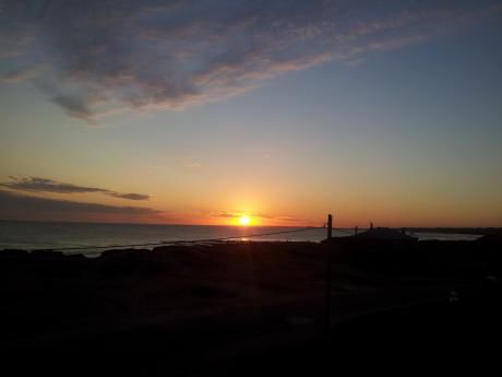 Apartamento Frente Al Mar En El Cabito (la Paloma), 2 Dormitorios A Estrenar.