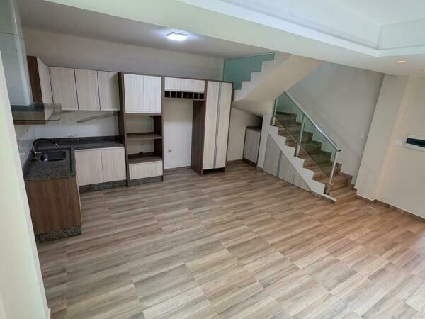 ALQUILO DÚPLEX –CONDOMINIO TERRANO NOVA KM 8 — foto 2