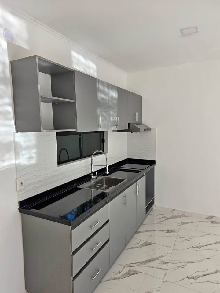 duplex,casa en alquiler en Encarnacion — foto 2