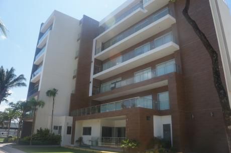 Departamento De Lujo En Cond Jardines Del Norte 4