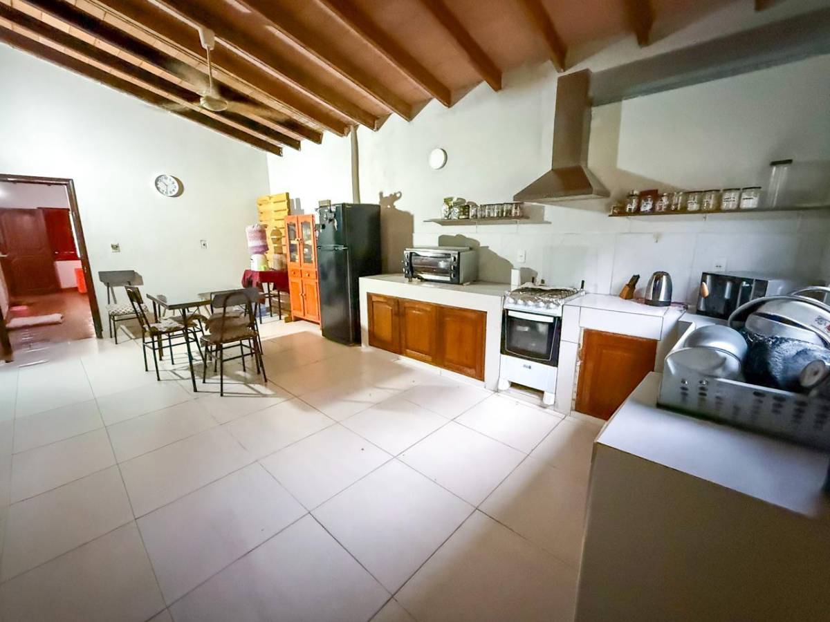 Casa con amplio patio en terreno de 360 m² – Ideal para ampliar o invertir — foto 3