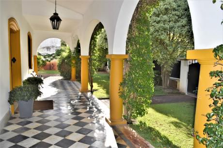 Casa Tipo Colonial