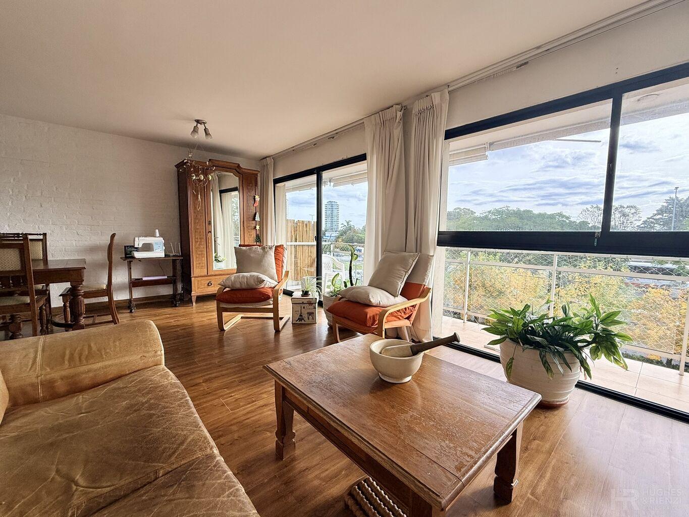 Alquiler, apartamento 3 dormitorios, Av. de las Américas