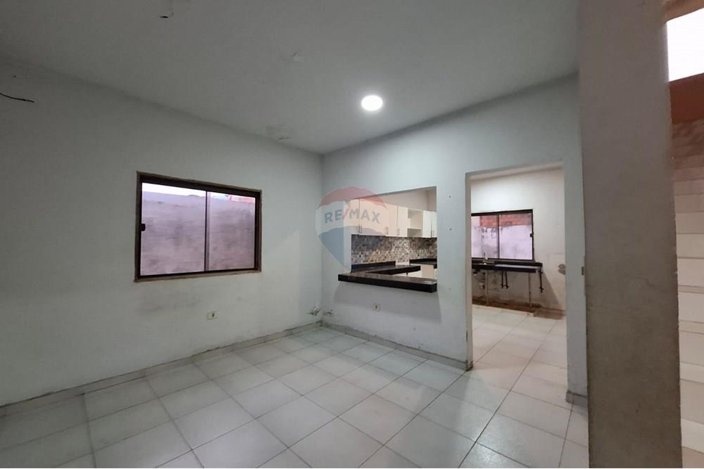 Casa de 6 habitaciones en Luque a 150 mts de Coronel Martínez — foto 3