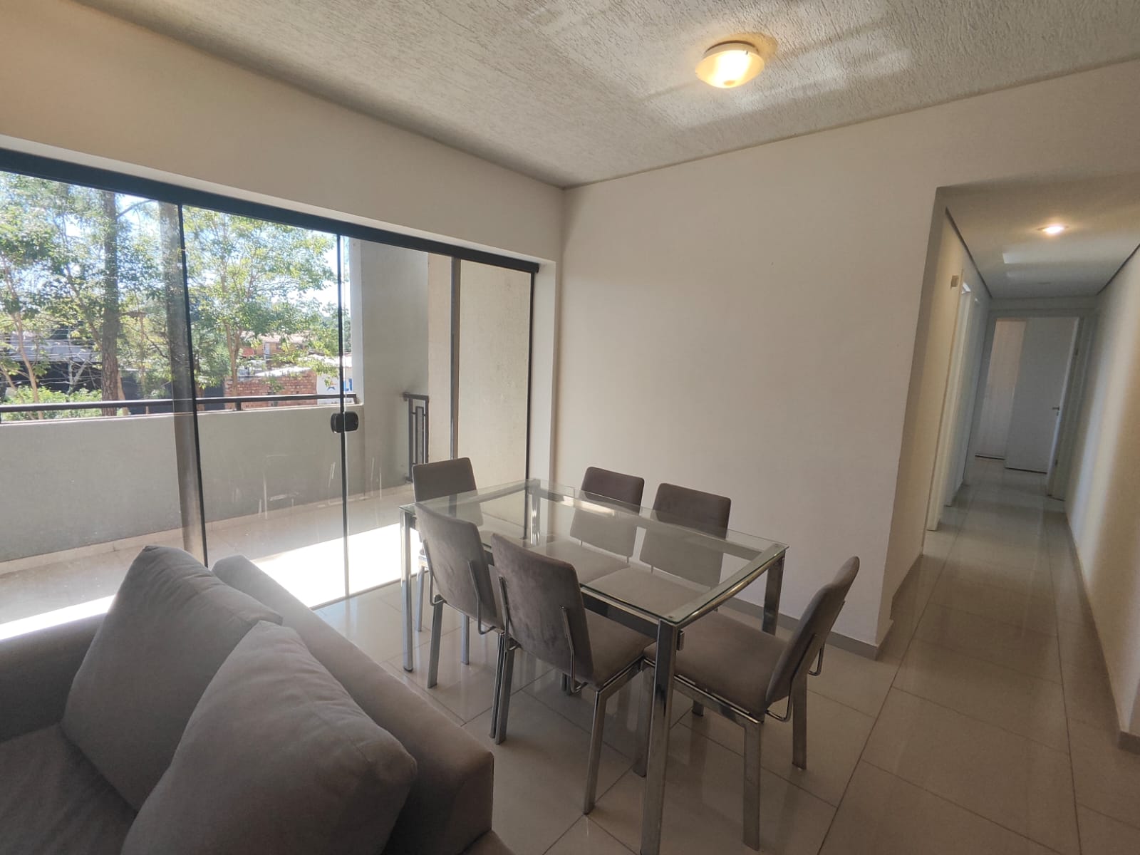 Departamento amoblado en parque Pinar en Ñemby — foto 3