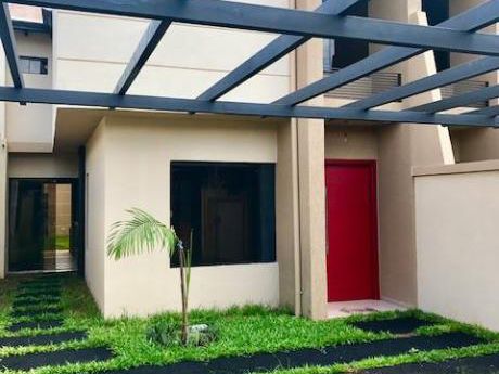 Vendo Duplex Zona Shopping Pinedo. Fernando Zona Norte